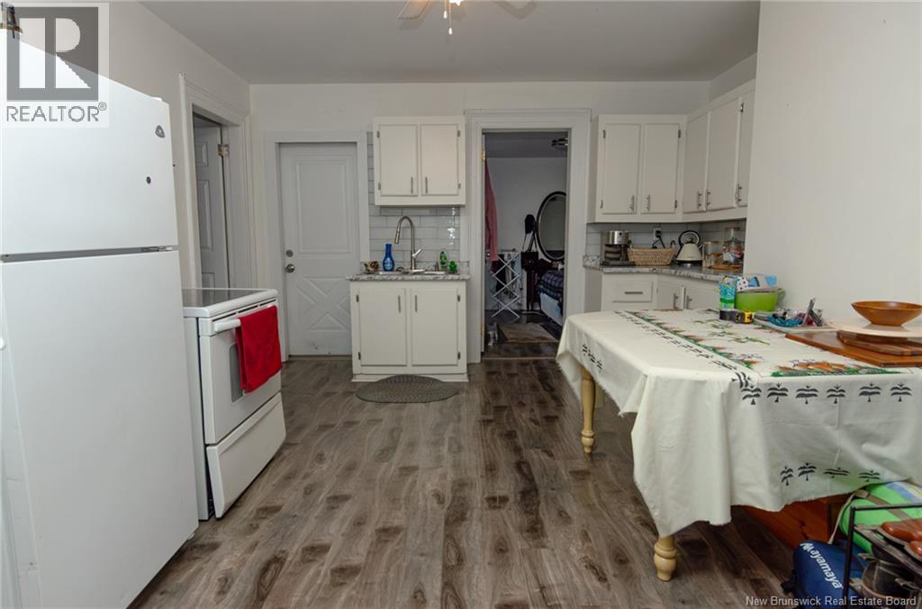 143 Elliott Row Property Photo 16