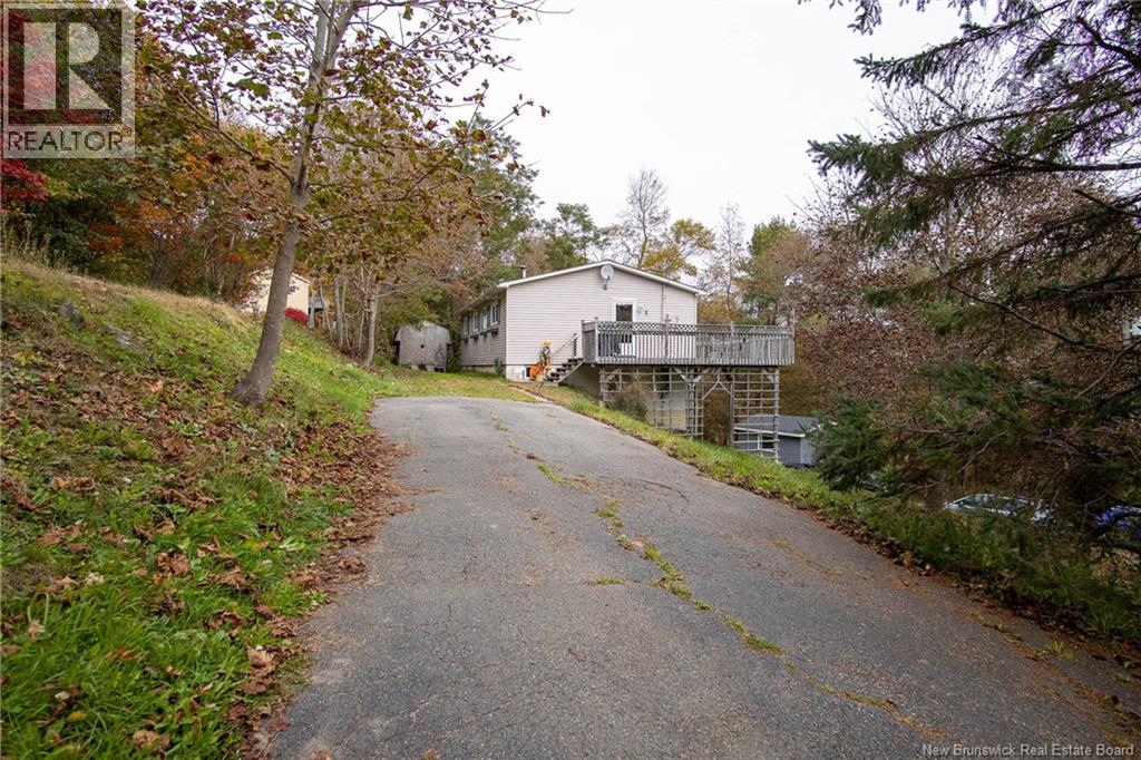 1 Points Road Property Photo 3