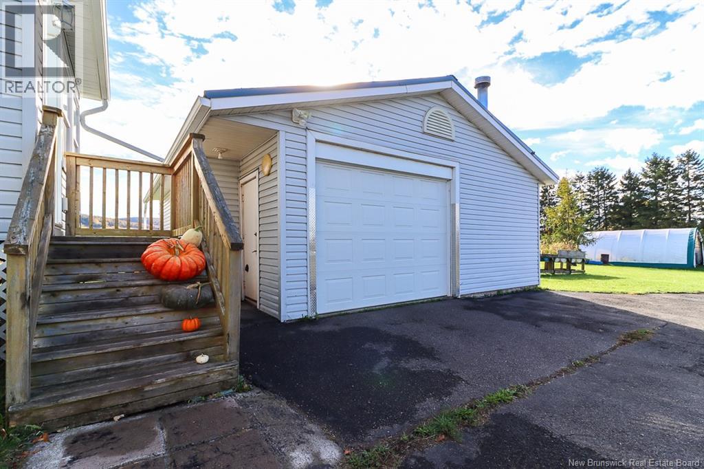 6718 Route 111 Property Photo 4