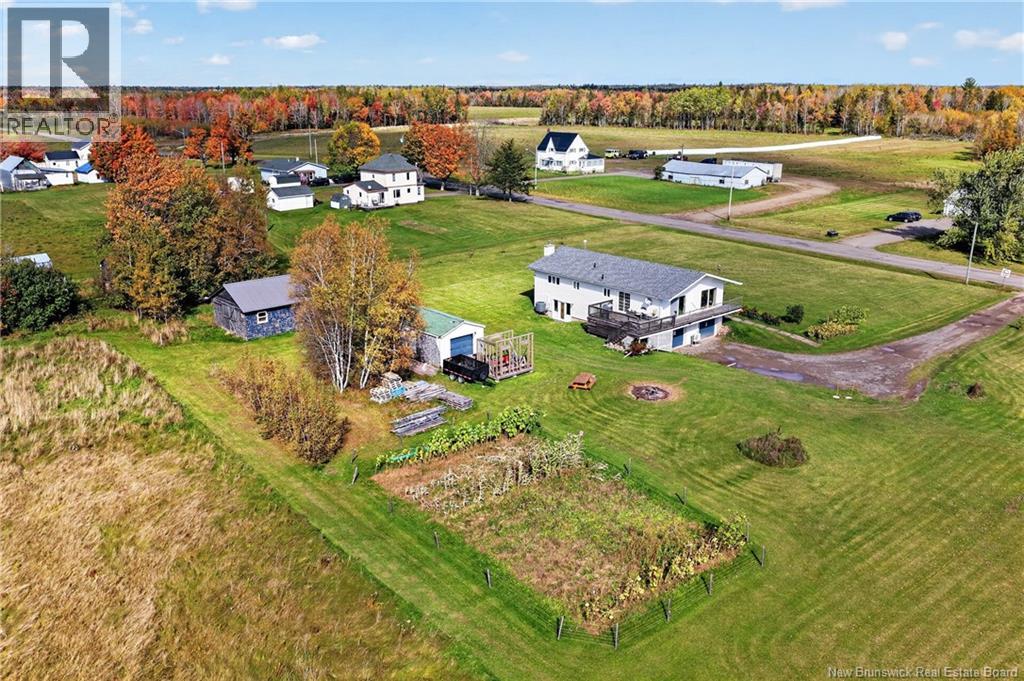 800 Haut-saint-antoine Road Property Photo 34