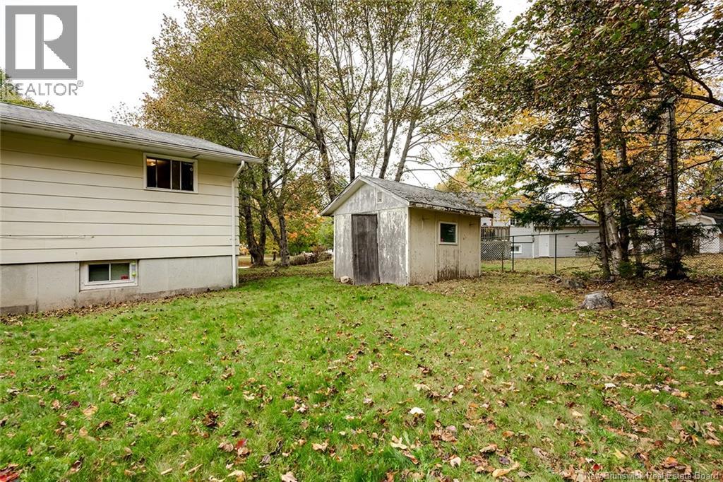 118 Myles Avenue Property Photo 4