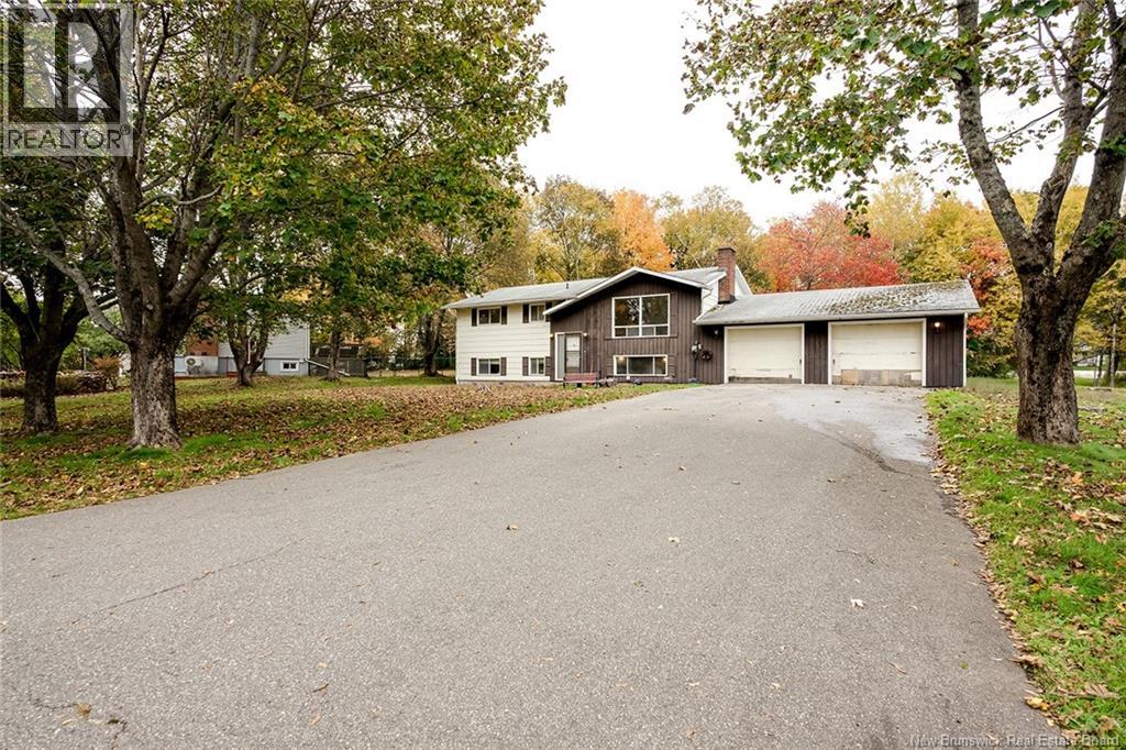 118 Myles Avenue Property Photo 11