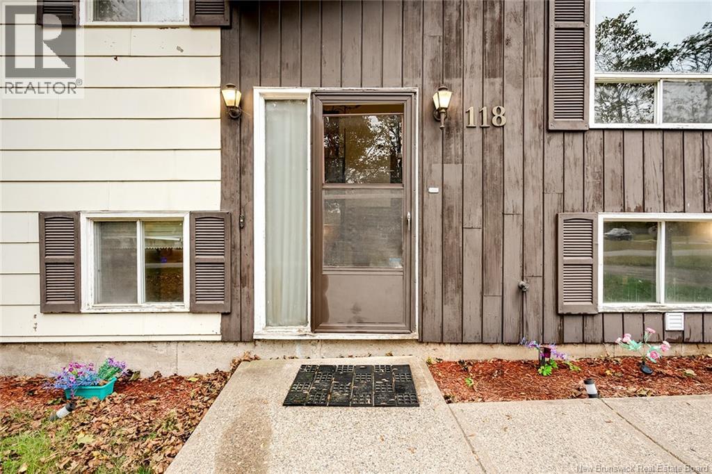 118 Myles Avenue Property Photo 13