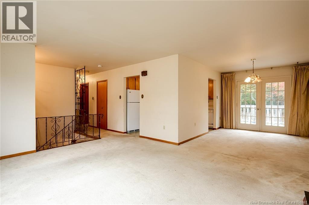 118 Myles Avenue Property Photo 18