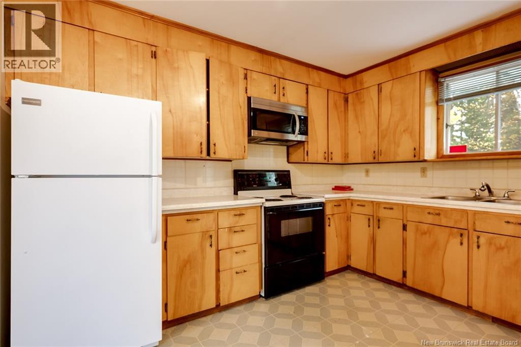118 Myles Avenue Property Photo 21