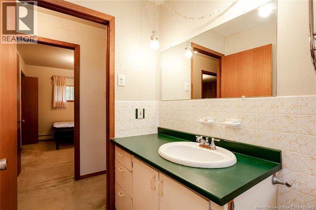 118 Myles Avenue Property Photo 27
