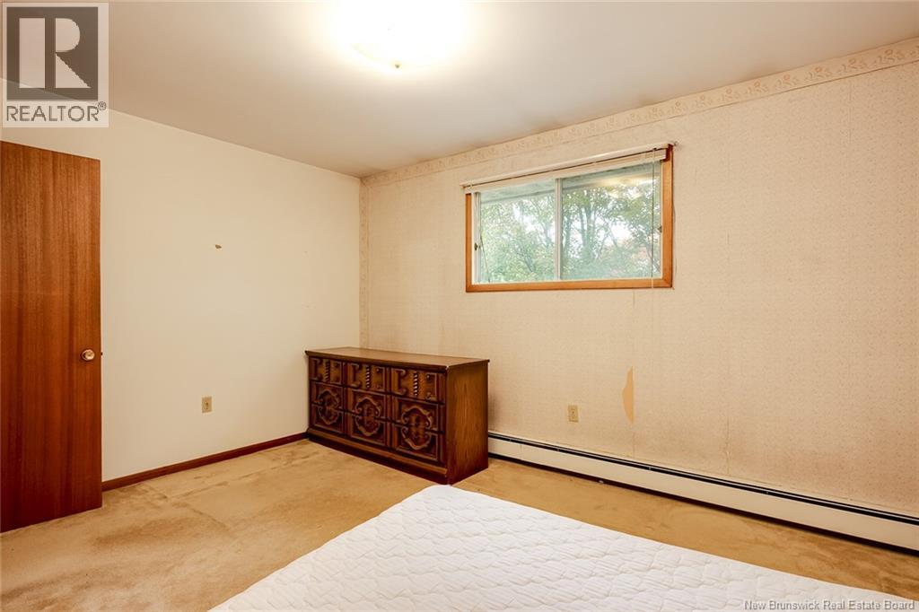 118 Myles Avenue Property Photo 33