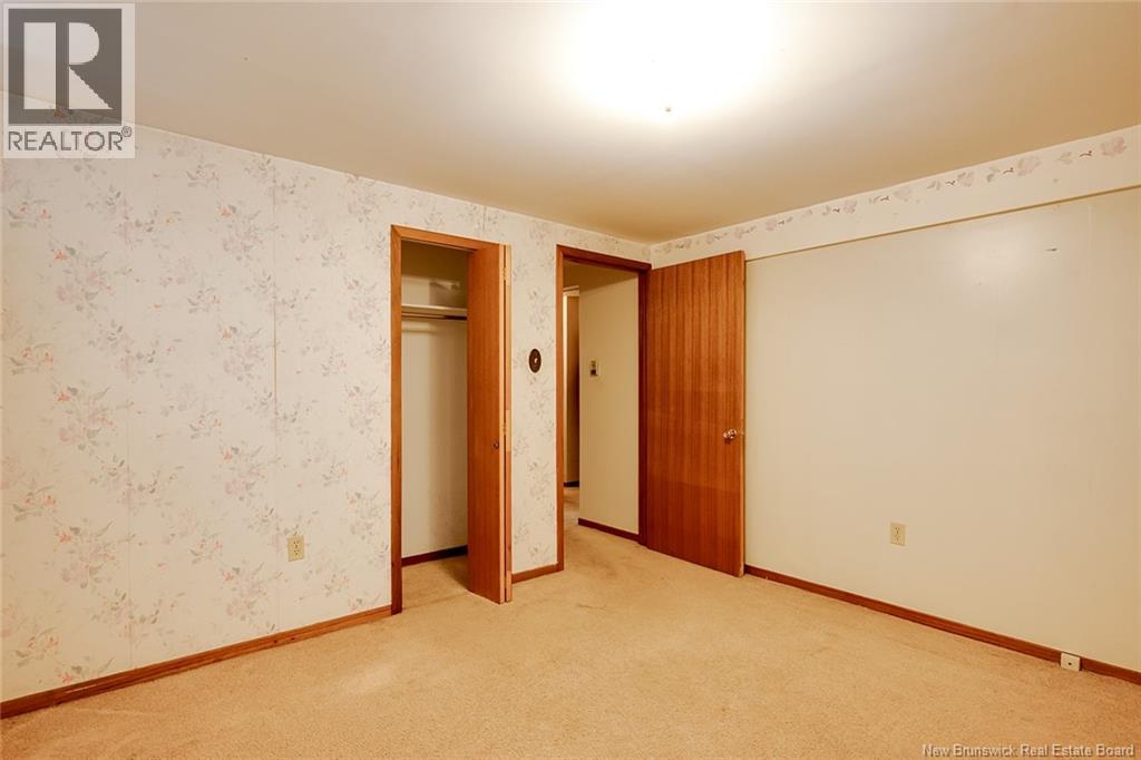 118 Myles Avenue Property Photo 42