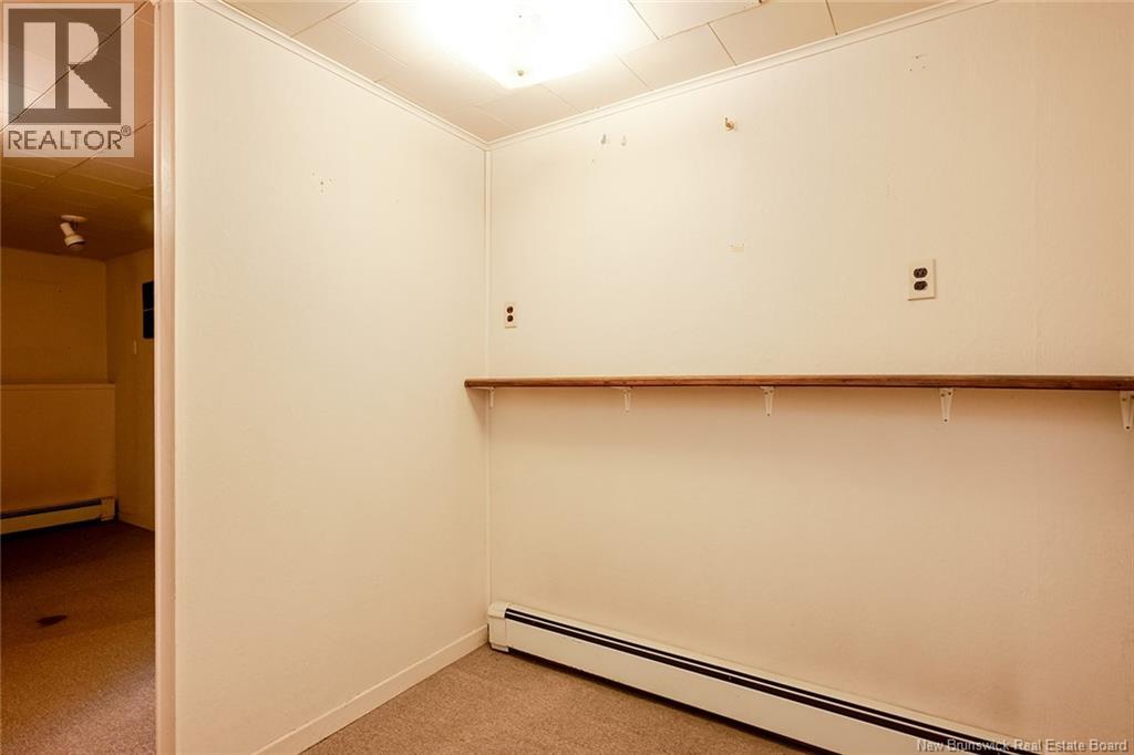 118 Myles Avenue Property Photo 44