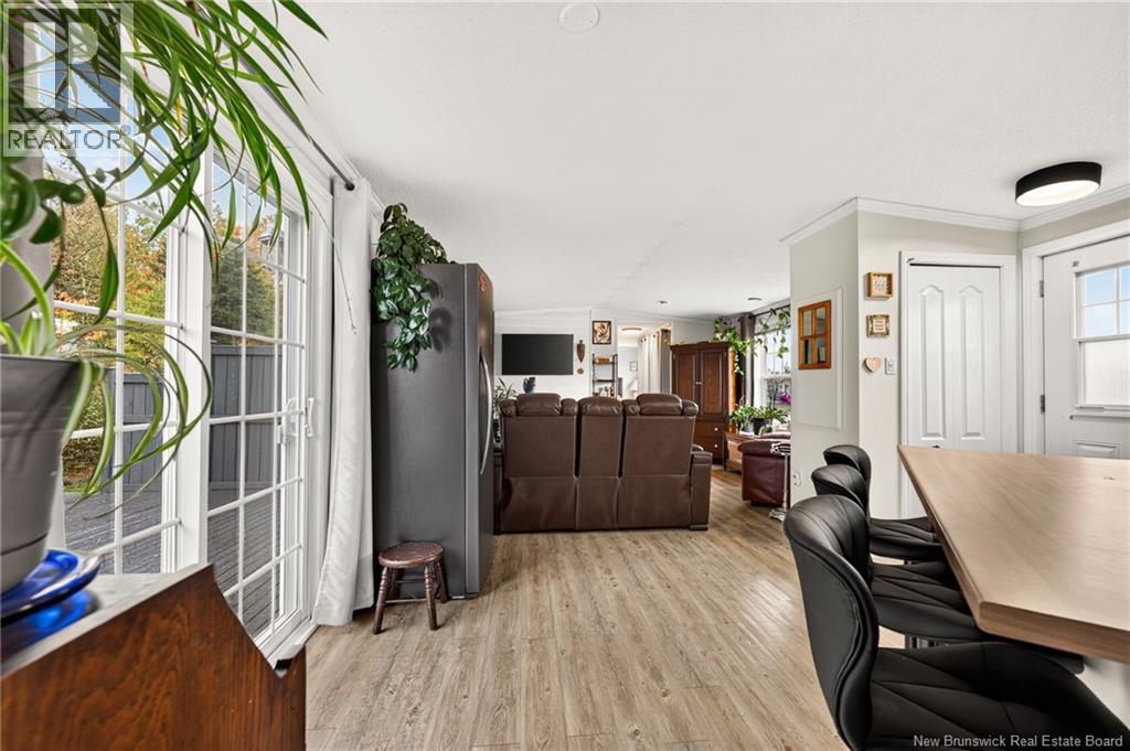 231 Bonaventure Street Property Photo 12