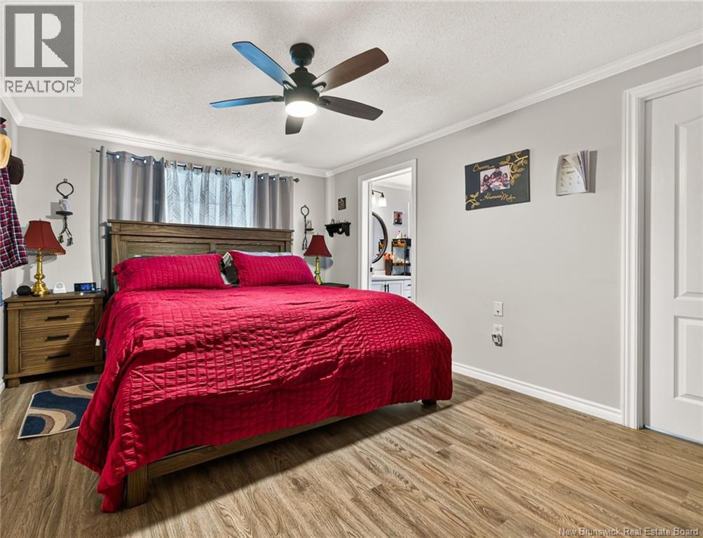 231 Bonaventure Street Property Photo 24