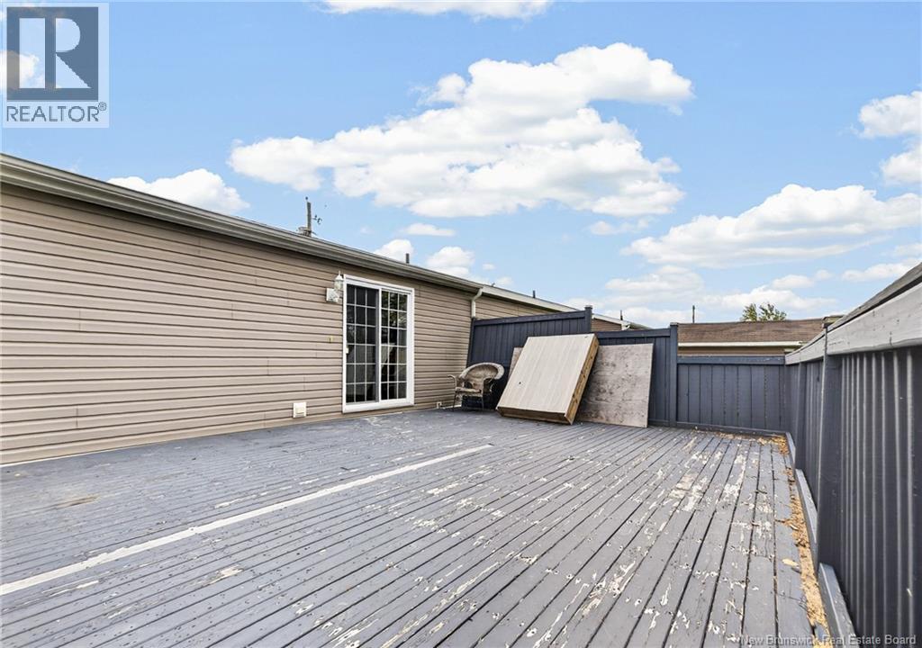 231 Bonaventure Street Property Photo 34