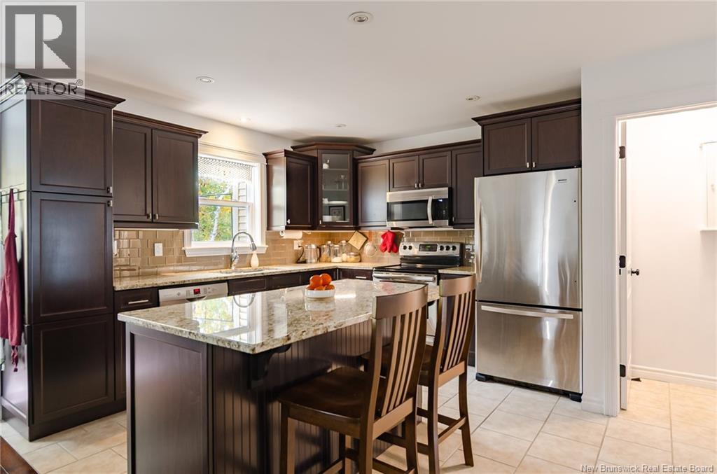 28 Noel Avenue Property Photo 10