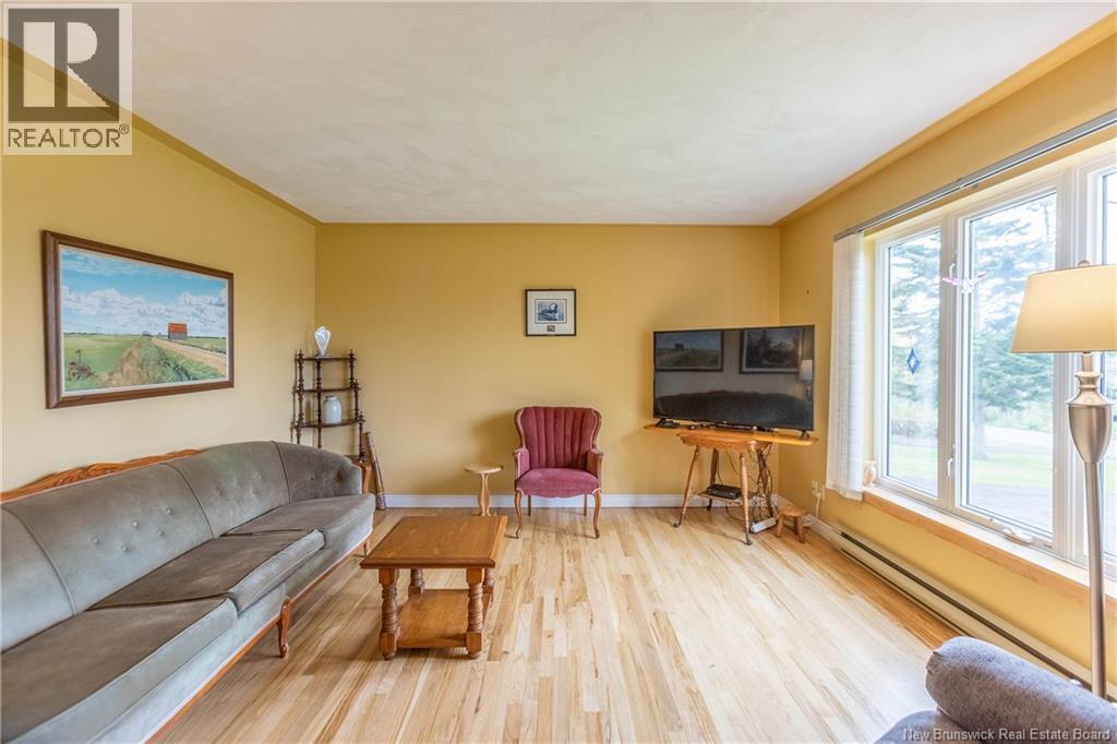 18 Harris Drive Property Photo 8