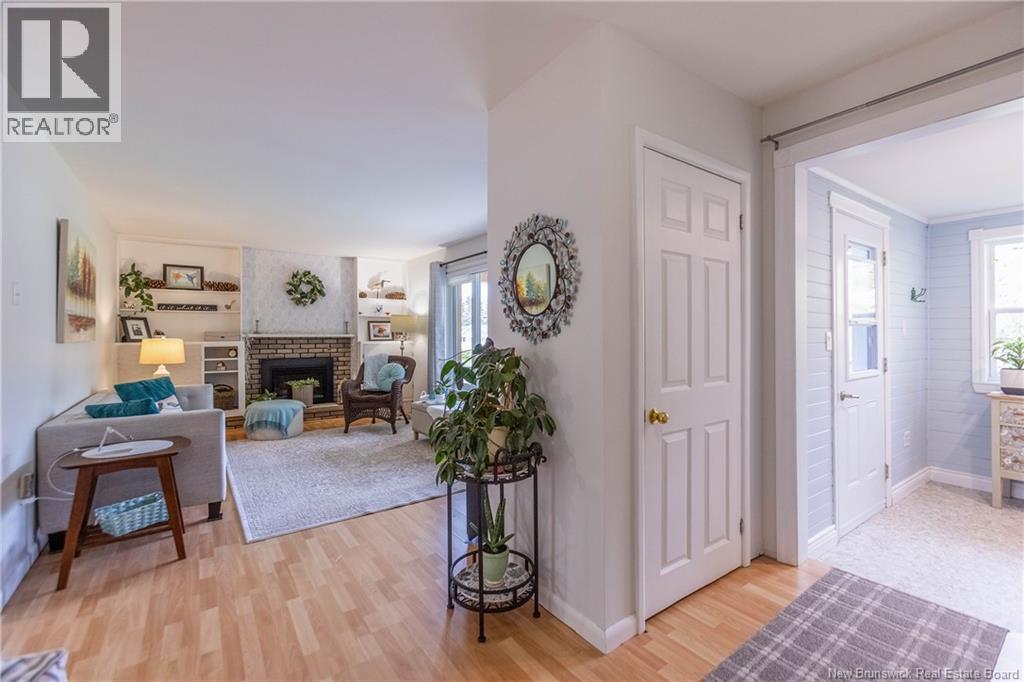 23 Bickerton Avenue Property Photo 6