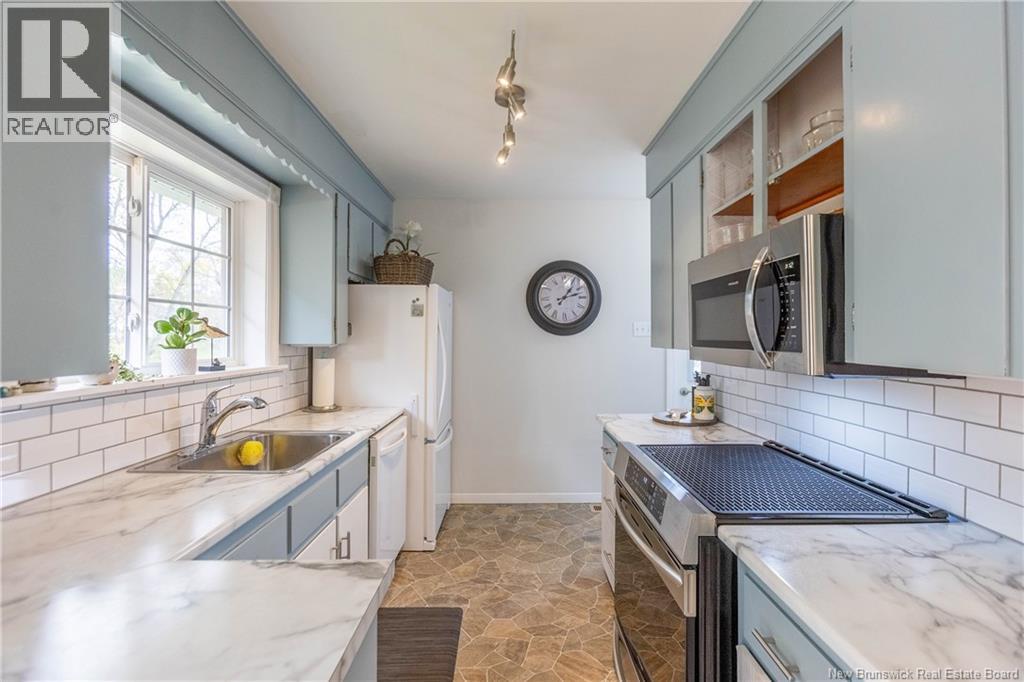 23 Bickerton Avenue Property Photo 12