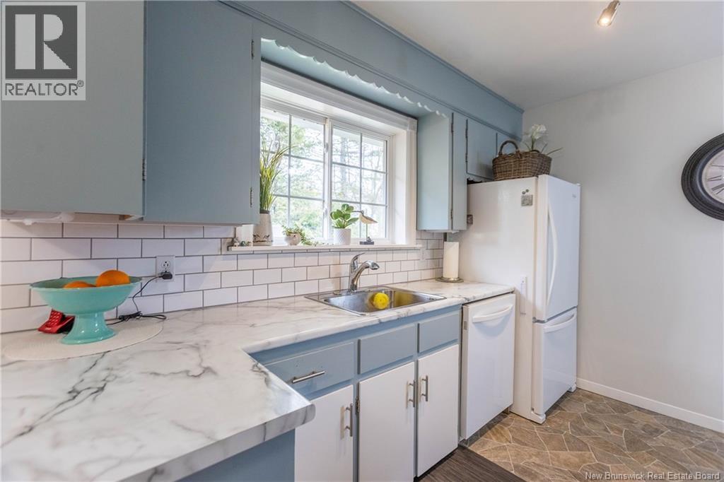 23 Bickerton Avenue Property Photo 13