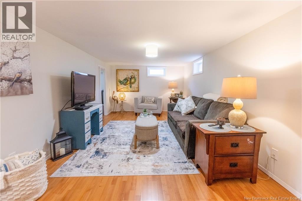 23 Bickerton Avenue Property Photo 27