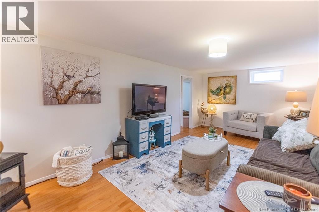 23 Bickerton Avenue Property Photo 28