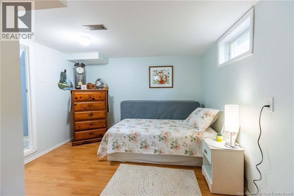 23 Bickerton Avenue Property Photo 30