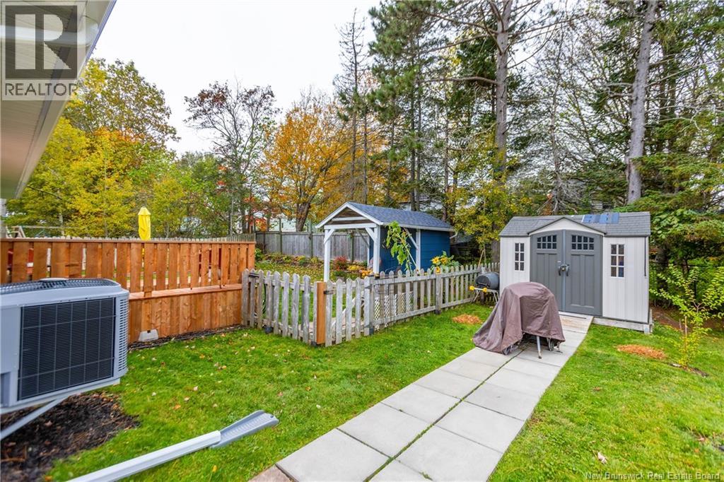 23 Bickerton Avenue Property Photo 39