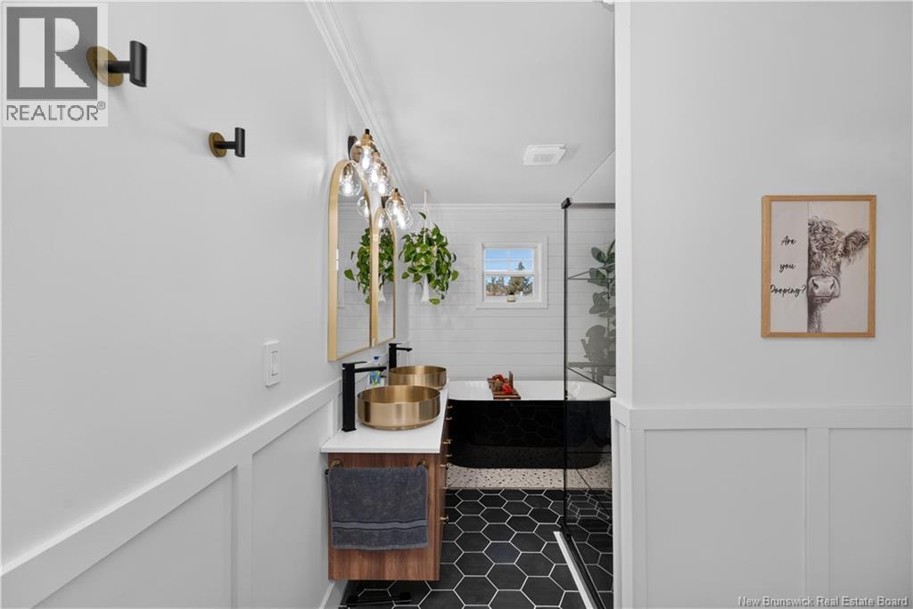 15 Ida Road Property Photo 16