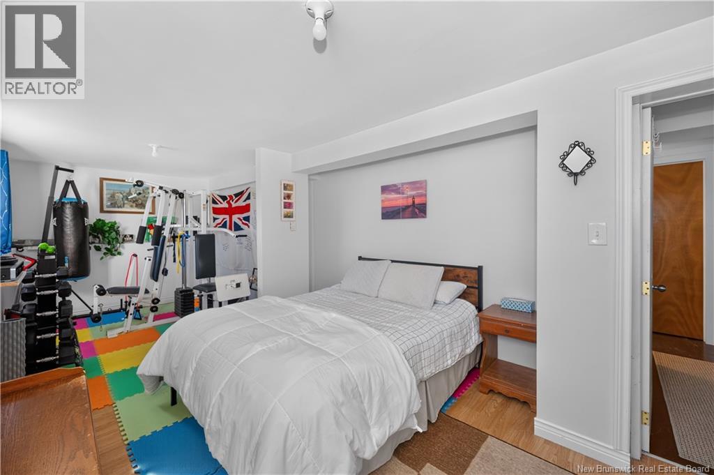 15 Ida Road Property Photo 35