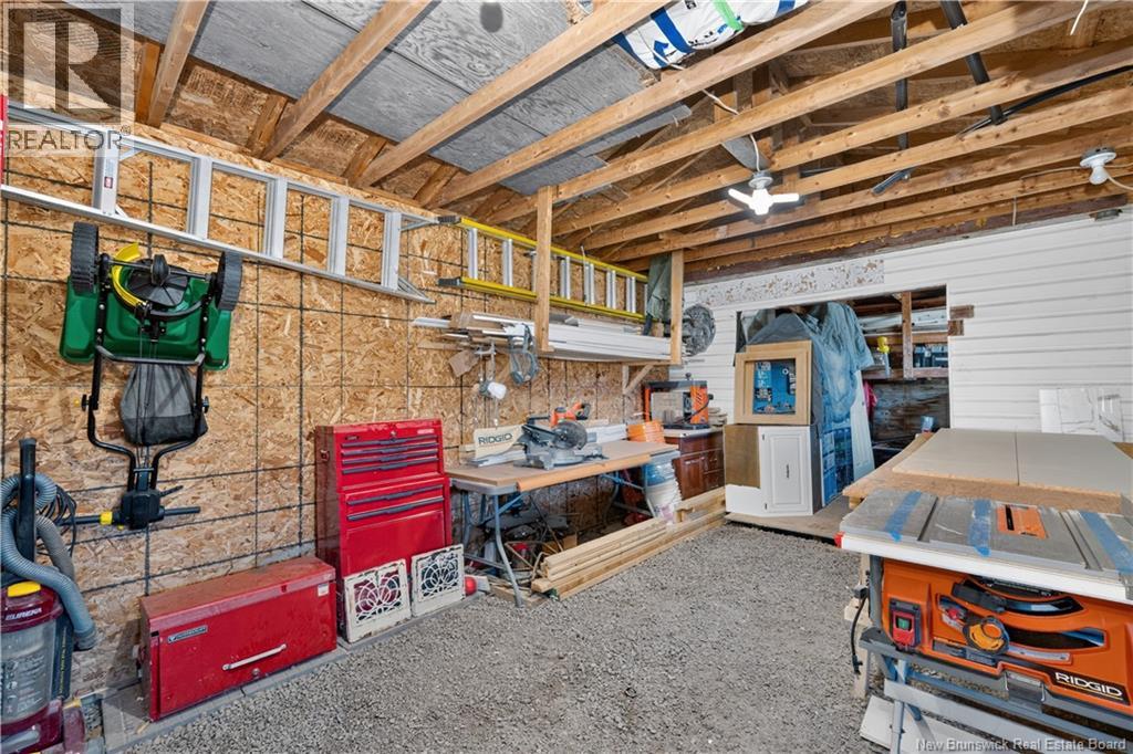 15 Ida Road Property Photo 41