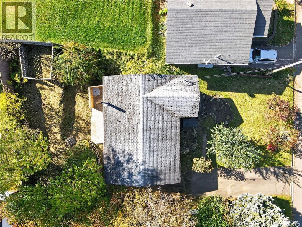 27 Budd Lane Property Photo 10