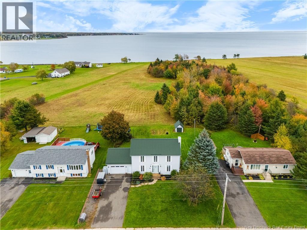 90 Rue Acadie Property Photo 3