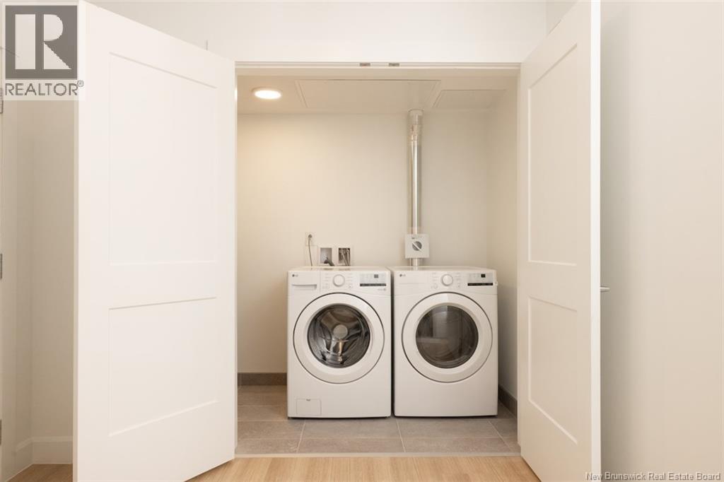 35 Water Street Suite B Property Photo 5