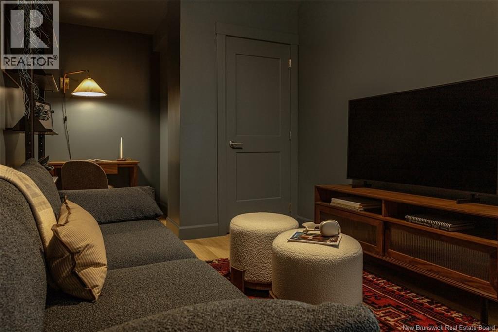 35 Water Street Suite B Property Photo 22