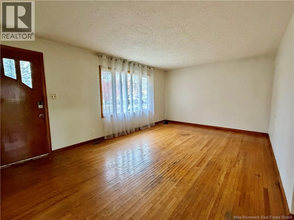 34 Hedgewood Drive Property Photo 3