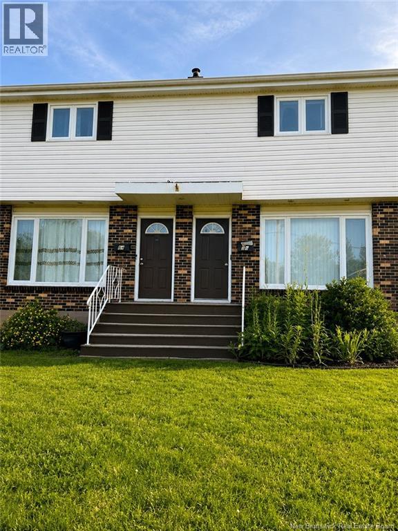 66 Whitney Avenue Property Photo 3