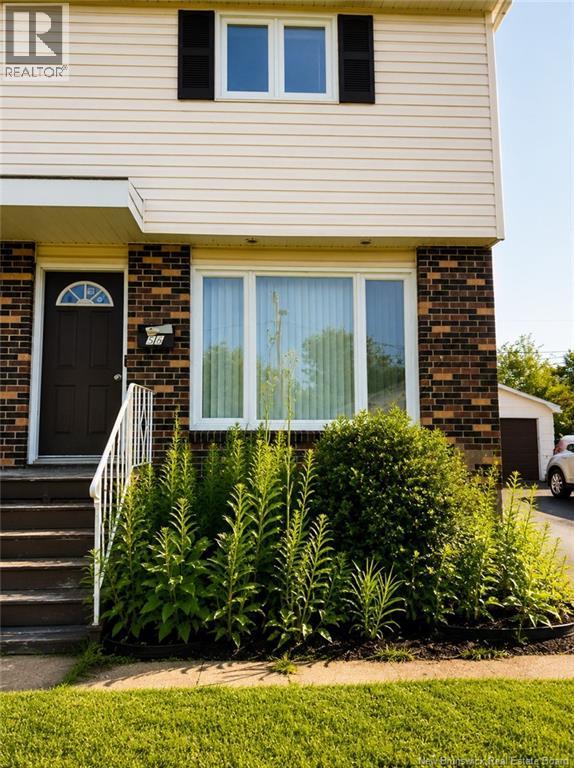 66 Whitney Avenue Property Photo 4