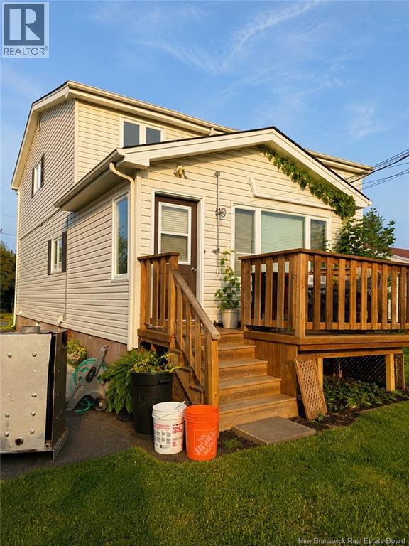 66 Whitney Avenue Property Photo 5