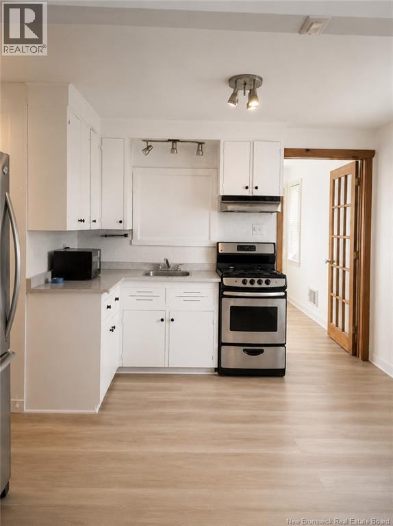 66 Whitney Avenue Property Photo 10