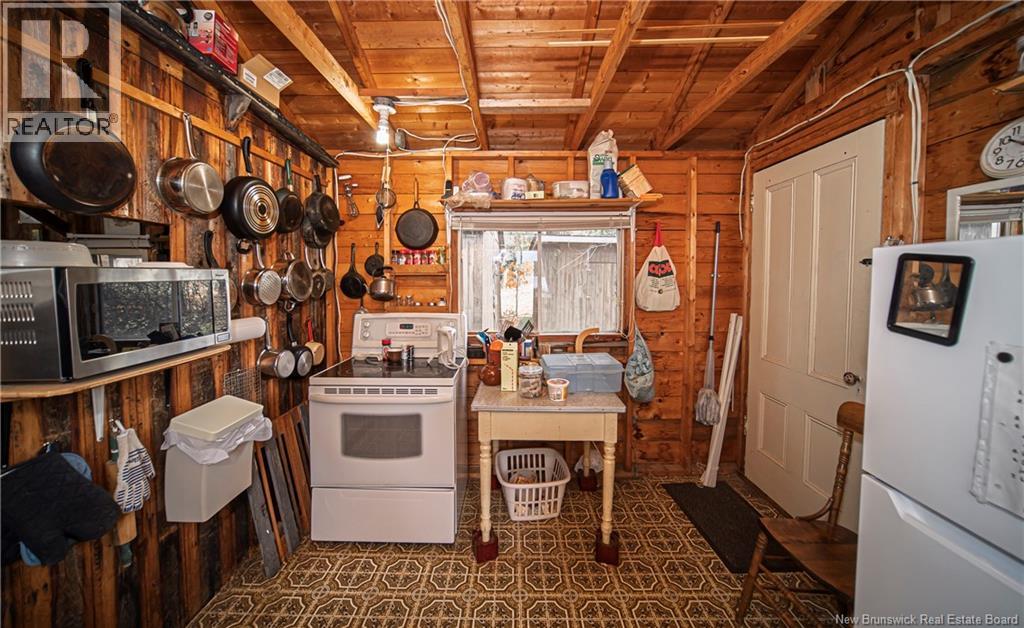 297c Main Street Property Photo 12