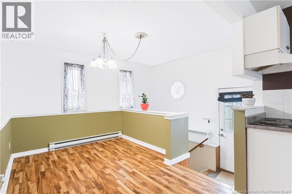 449 Canada Street Property Photo 12