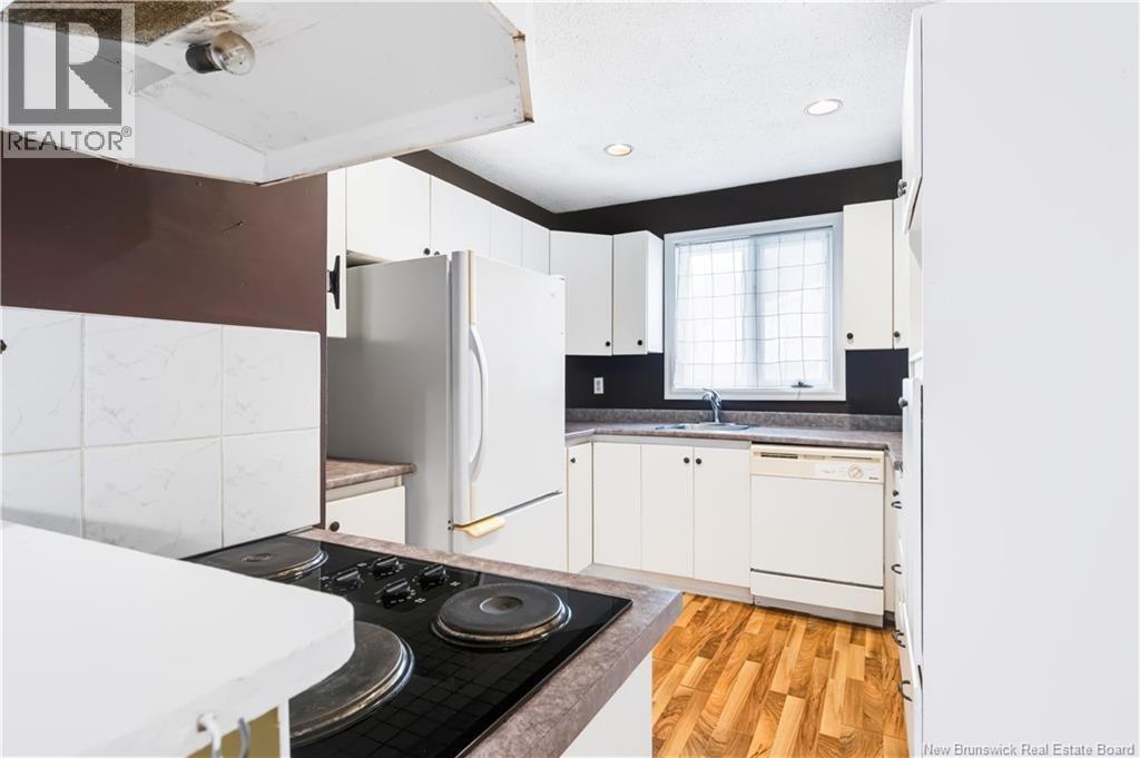 449 Canada Street Property Photo 18
