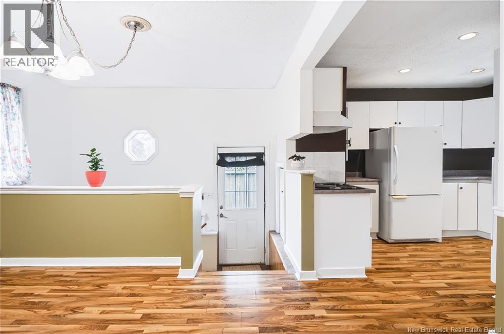 449 Canada Street Property Photo 24