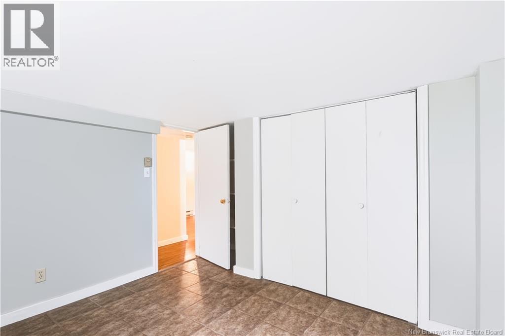 449 Canada Street Property Photo 33