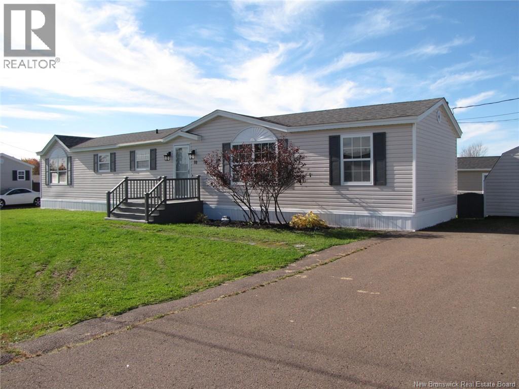 10 Avery Street Property Photo 4