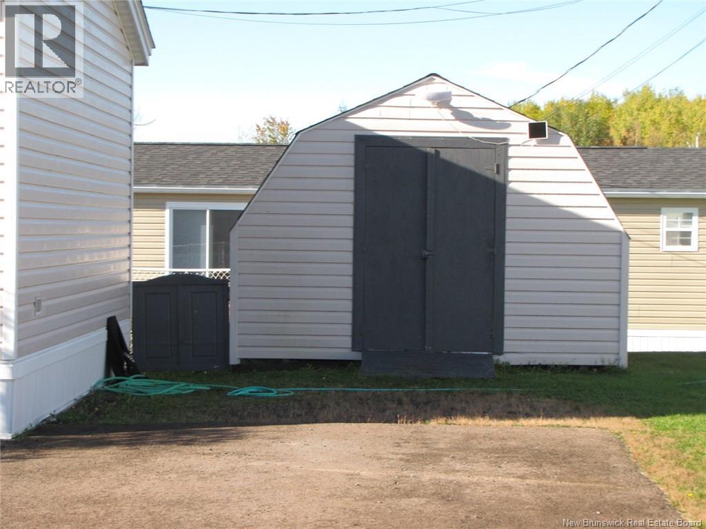10 Avery Street Property Photo 6