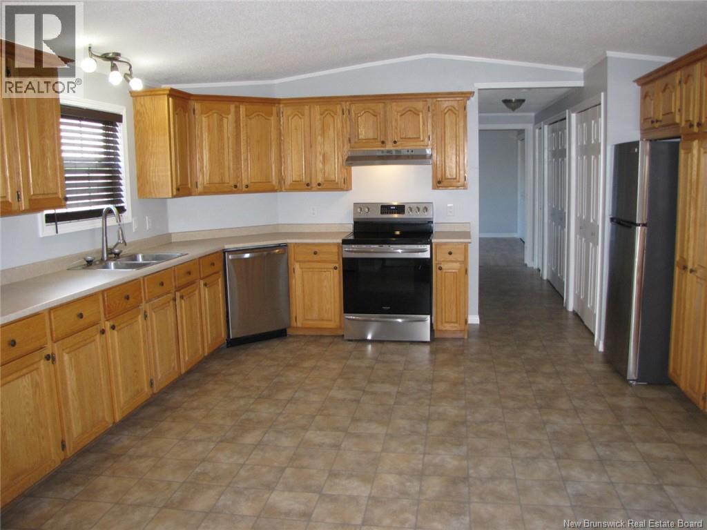 10 Avery Street Property Photo 14