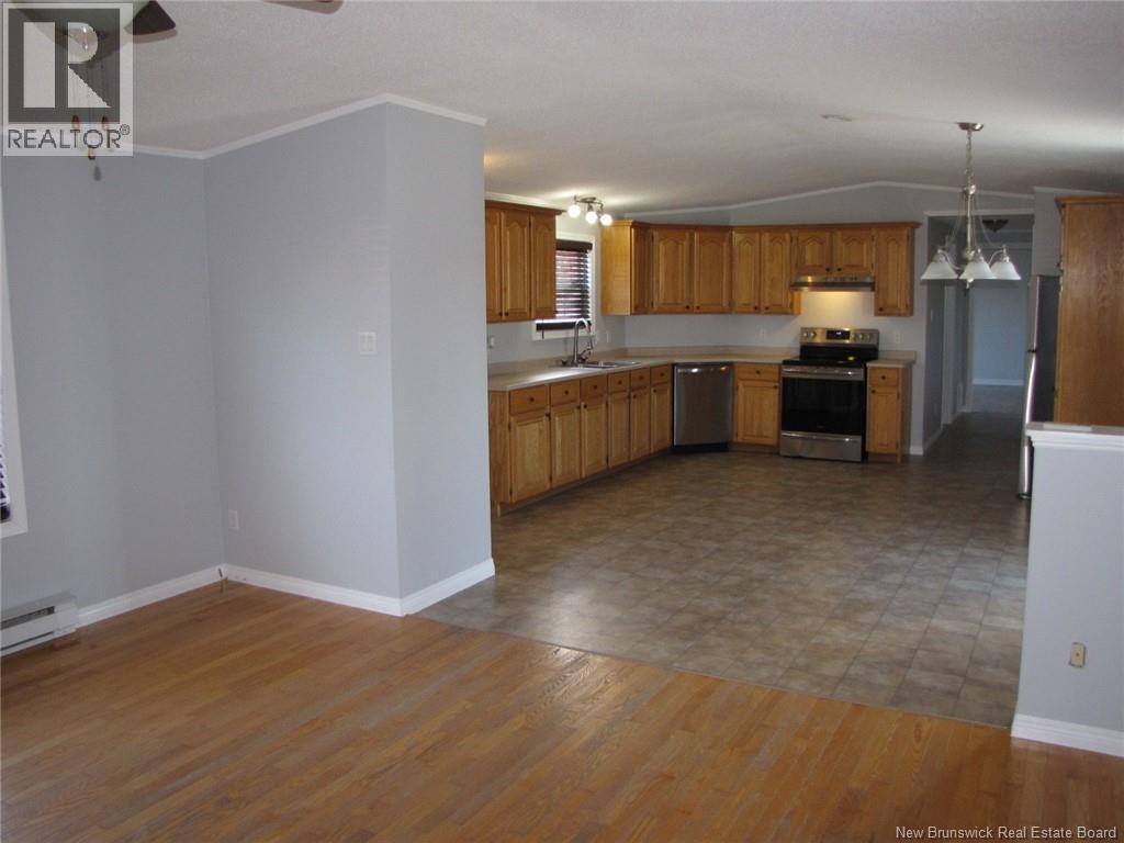 10 Avery Street Property Photo 16