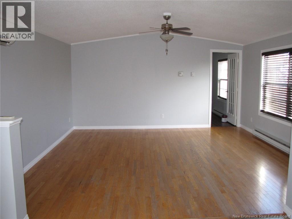 10 Avery Street Property Photo 18