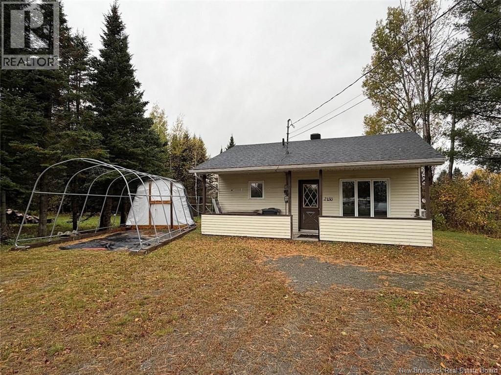 2150 Commerciale Street Property Photo 1