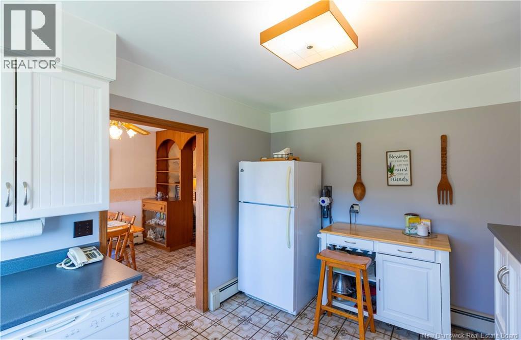 3808 Loch Lomond Road Property Photo 8