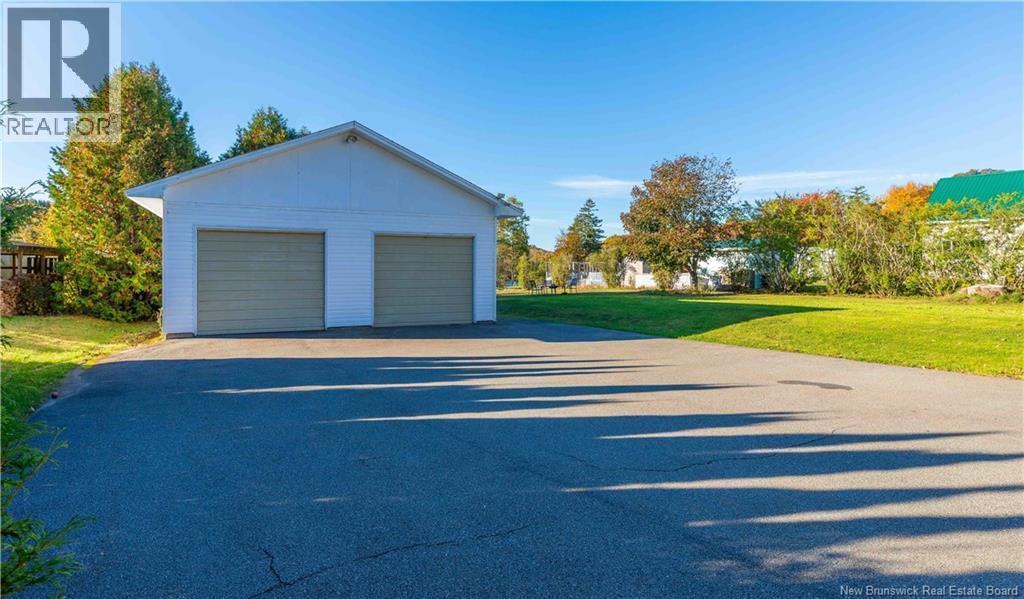3808 Loch Lomond Road Property Photo 38